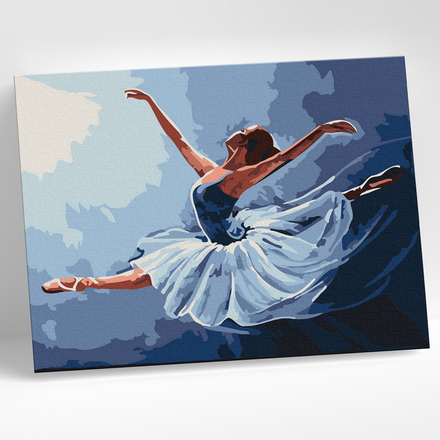 картинка Картина по номерам 15х20 Балерина в танце от магазина Игрушки-
